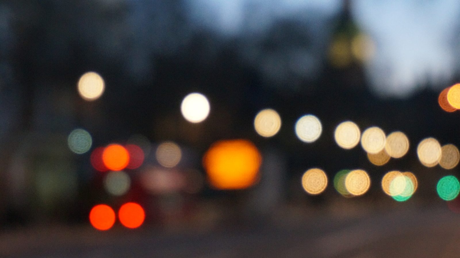 City street lights at night